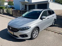 Silber Gebraucht 2017 Fiat Tipo Easy Limousine | 6.999 € (Fairer Preis)