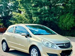 Gold Gebraucht 2008 Opel Corsa Kleinwagen | 2.500 € (Fairer Preis)