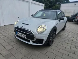 Silber Gebraucht 2017 Mini Clubman Kombi | 22.000 €