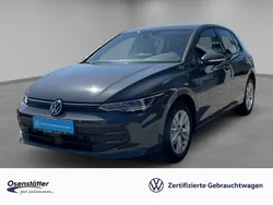 Grau Gebraucht 2024 VW Golf VIII Life Limousine | 21.980 € (Guter Preis)