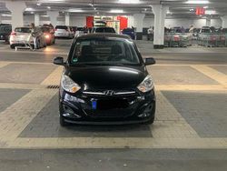 Schwarz Gebraucht 2013 Hyundai i10 Edition Kleinwagen | 3.499 € (Fairer Preis)