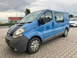 Blau Gebraucht 2006 Renault Trafic Van | 4.990 €