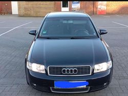 Gebraucht 2000 Audi A4 Limousine | 3.000 € (Teuer)