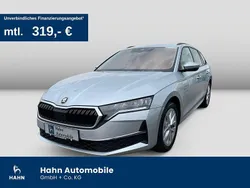 Silber Gebraucht 2024 Skoda Octavia Selection Kombi | 26.950 € (Guter Preis)