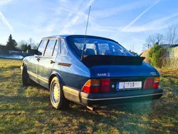 Blau Gebraucht 1991 Saab 900 Kleinwagen | 10.900 €