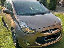 Braun Gebraucht 2014 Hyundai ix20 Comfort Kleinwagen | 7.600 € (Etwas zu teuer)