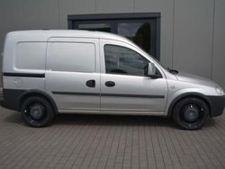 Silber Gebraucht 2011 Opel Combo Van / Kleinbus | 4.999 € (Fairer Preis)