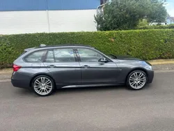 Grau Gebraucht 2017 BMW 330 M Sport Kombi | 20.999 € (Fairer Preis)