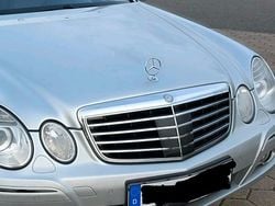 Silber Gebraucht 2007 Mercedes E500 Limousine | 5.800 € (Superpreis)