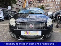 Schwarz Gebraucht 2008 Fiat Linea Emotion Limousine | 3.999 €