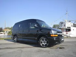 Schwarz Gebraucht 2013 Chevrolet Express SE Van / Kleinbus | 28.999 €