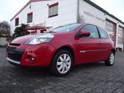 Rot Gebraucht 2010 Renault Clio III Dynamique Kleinwagen | 2.750 € (Guter Preis)