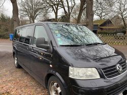 Schwarz Gebraucht 2007 VW Caravelle Van / Kleinbus | 5.900 € (Guter Preis)