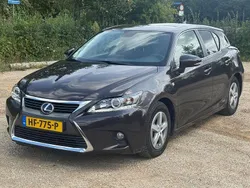 Braun Gebraucht 2015 Lexus CT200h Limousine | 9.750 € (Fairer Preis)