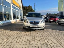 Starsilber/silver iii Gebraucht 2012 Opel Meriva Innovation Van / Kleinbus | 6.950 € (Etwas zu teuer)