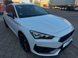 Weiß Gebraucht 2024 Cupra Leon Limousine | 27.999 € (Superpreis)