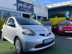 Silber Gebraucht 2006 Toyota Aygo City Kleinwagen | 3.990 € (Fairer Preis)