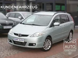 Grün Gebraucht 2007 Mazda 5 Comfort Van / Kleinbus | 3.900 € (Fairer Preis)