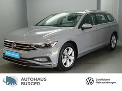 Grau Gebraucht 2023 VW Passat Elegance Kombi | 33.480 € (Fairer Preis)