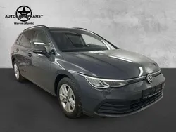 Grau metallic Gebraucht 2023 VW Golf VIII Life | 26.580 € (Etwas zu teuer)