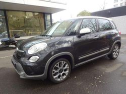 Schwarz Gebraucht 2016 Fiat 500L Trekking Van / Kleinbus | 8.450 € (Fairer Preis)
