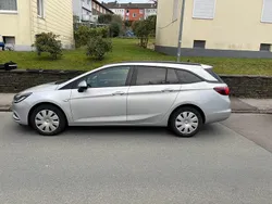 Silber Gebraucht 2018 Opel Astra Kombi | 6.400 € (Fairer Preis)