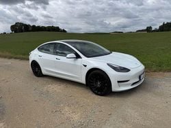 Weiß Gebraucht 2023 Tesla Model 3 RWD Limousine | 22.999 € (Superpreis)
