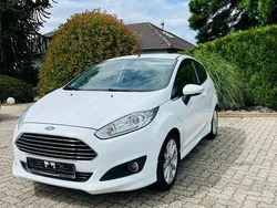 Weiß Gebraucht 2015 Ford Fiesta SYNC Edition Kleinwagen | 4.300 € (Guter Preis)