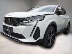 Weiss Gebraucht 2023 Peugeot 3008 Allure SUV | 23.885 € (Guter Preis)