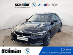 Schwarz Gebraucht 2021 BMW 330e Sport Line Limousine | 24.990 € (Guter Preis)