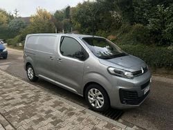 Grau Gebraucht 2022 Citroën Jumpy Van / Kleinbus | 13.950 € (Superpreis)