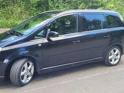 Schwarz Gebraucht 2008 Opel Zafira Van / Kleinbus | 2.500 € (Fairer Preis)