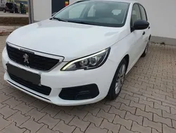Grau Gebraucht 2020 Peugeot 308 Limousine | 3.990 €