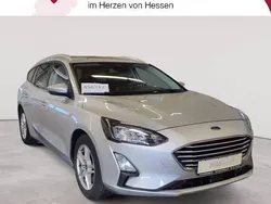 Polarsilber metallic Gebraucht 2020 Ford Focus Cool & Connect Kombi | 10.790 € (Superpreis)