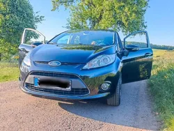 Schwarz Gebraucht 2010 Ford Fiesta Titanium Kleinwagen | 3.099 € (Fairer Preis)