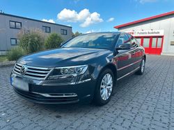 Grau Gebraucht 2011 VW Phaeton Limousine | 7.800 €