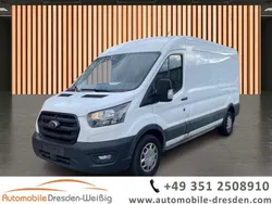 Weiß frostweiß Gebraucht 2023 Ford Transit Trend Van | 29.980 € (Fairer Preis)