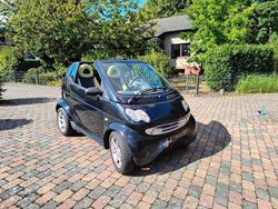 Schwarz Gebraucht 2004 Smart ForTwo Cabrio Pure Cabrio | 3.000 € (Etwas zu teuer)