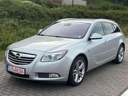 Silber Gebraucht 2012 Opel Insignia Innovation Kombi | 3.995 € (Guter Preis)