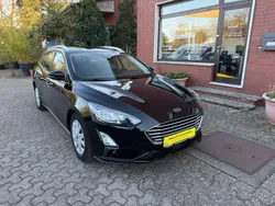 Schwarz Gebraucht 2020 Ford Focus Cool & Connect Kombi | 13.490 € (Fairer Preis)