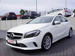 Weiß Gebraucht 2015 Mercedes A180 Style Limousine | 12.990 € (Fairer Preis)