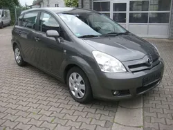 1c3 Gebraucht 2004 Toyota Corolla Verso Sol Van / Kleinbus | 2.900 € (Superpreis)