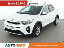 Weiß Gebraucht 2020 Kia Stonic Vision SUV | 13.570 € (Fairer Preis)