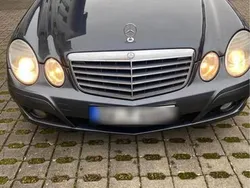 Beige Gebraucht 2008 Mercedes E200 Limousine | 5.300 € (Fairer Preis)