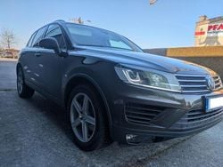 Braun Gebraucht 2015 VW Touareg SUV | 17.999 € (Guter Preis)