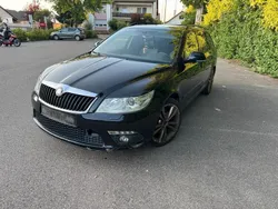 Schwarz Gebraucht 2011 Skoda Octavia Kombi | 3.349 € (Guter Preis)