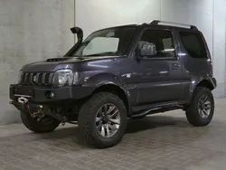 Grau Gebraucht 2018 Suzuki Jimny SUV | 22.350 € (Teuer)