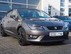 Grau Gebraucht 2015 Seat Leon FR Limousine | 13.700 € (Fairer Preis)