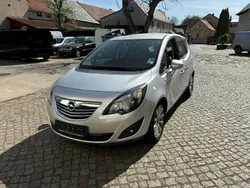 Grau Gebraucht 2010 Opel Meriva Innovation Van / Kleinbus | 4.300 € (Superpreis)