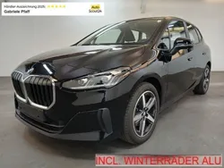 Schwarz Gebraucht 2024 BMW 218 Active Tourer Van / Kleinbus | 27.900 €